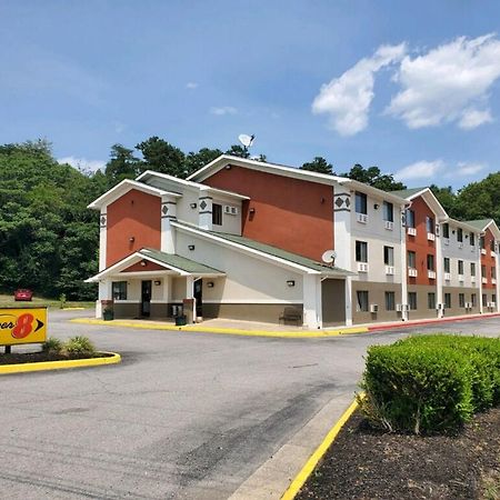 Super 8 By Wyndham Salem Va Motel Екстериор снимка